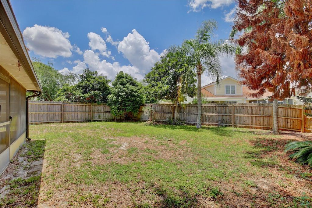 Image 27 of property listing at 904 NORFOLK COURT, Longwood, FL 32750
