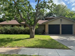 4117 Cork Dr, Corpus Christi, TX 78413