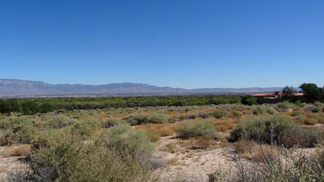5008 Cinnamon Teal, Albuquerque, NM 87120