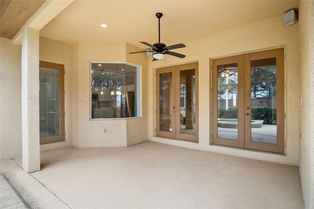 Image 29 of property listing at 10734 WOODCHASE CIRCLE, Orlando, FL 32836
