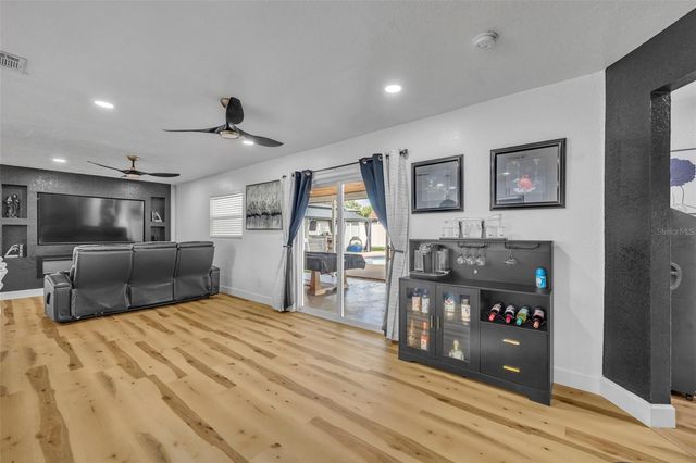 3230 KAYENTA COURT, Orlando, FL 32829