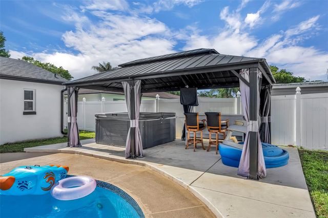 3230 KAYENTA COURT, Orlando, FL 32829