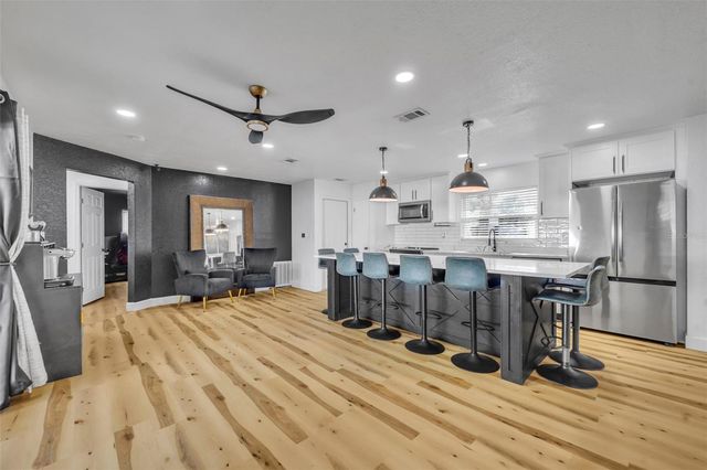 3230 KAYENTA COURT, Orlando, FL 32829