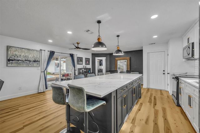 3230 KAYENTA COURT, Orlando, FL 32829