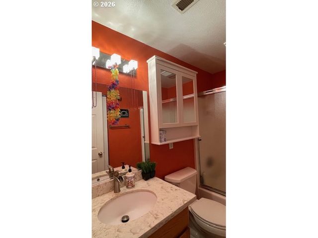 20515 Sw 104TH Ave, Tualatin, OR 97062