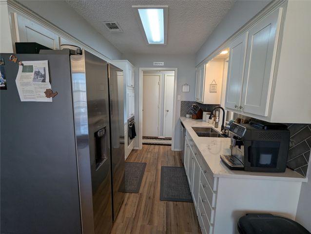 2827 Cross Timbers Drive, Irving, TX 75060