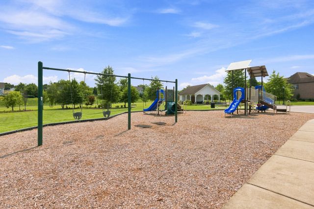 1143 Crisp Springs Dr, Franklin, TN 37064
