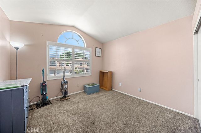 14139 Stanislaus Ct, Fontana, CA 92336