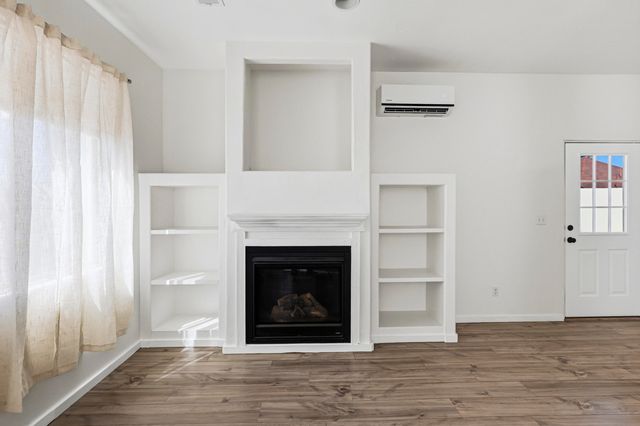 212 S 5th Street, Belen, NM 87002