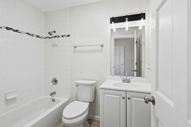 212 S 5th Street, Belen, NM 87002