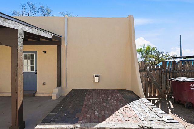 212 S 5th Street, Belen, NM 87002
