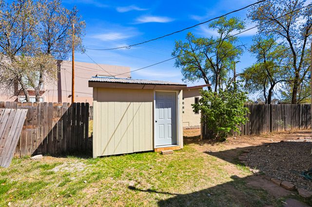 212 S 5th Street, Belen, NM 87002