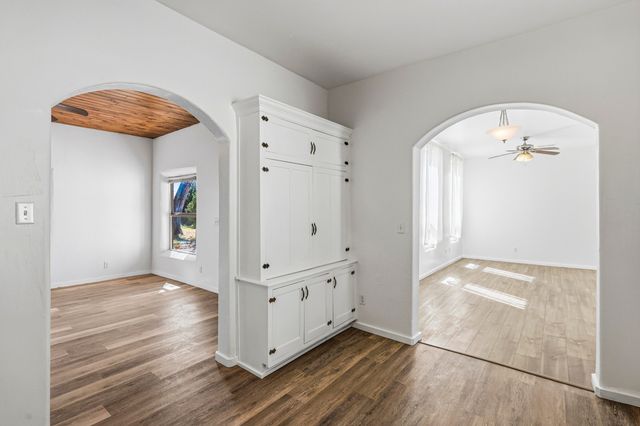 212 S 5th Street, Belen, NM 87002