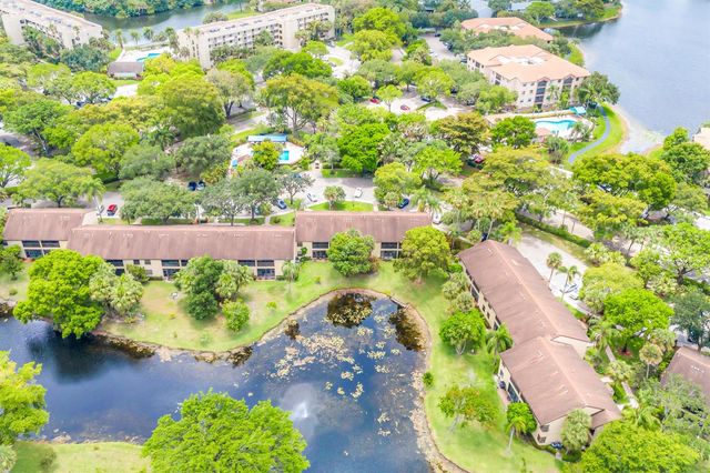 3123 Carambola Circle S 3123, Coconut Creek, FL 33066
