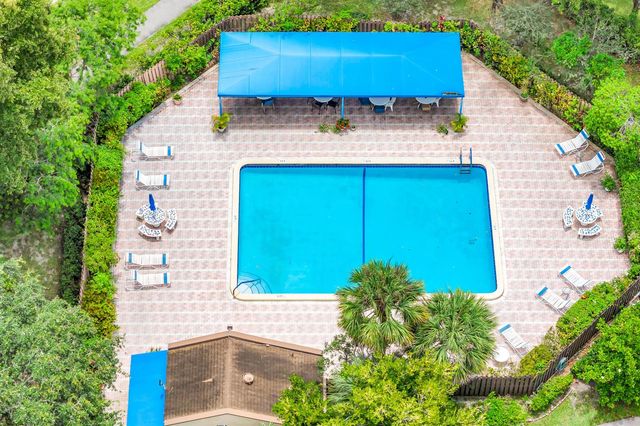 3123 Carambola Circle S 3123, Coconut Creek, FL 33066