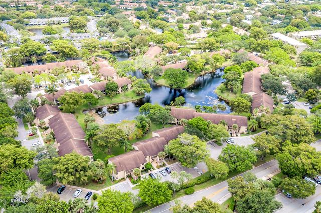 3123 Carambola Circle S 3123, Coconut Creek, FL 33066