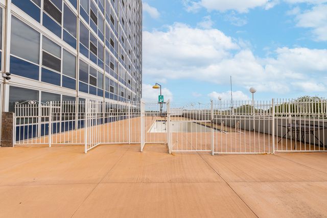 7234 W North Avenue 1902, Elmwood Park, IL 60707