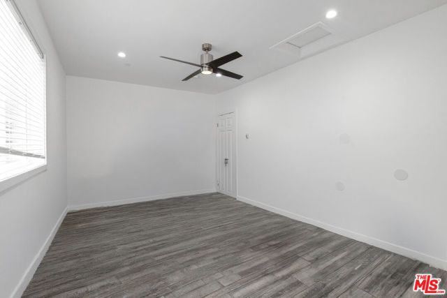 1696 N Altadena Drive, Altadena, CA 91001