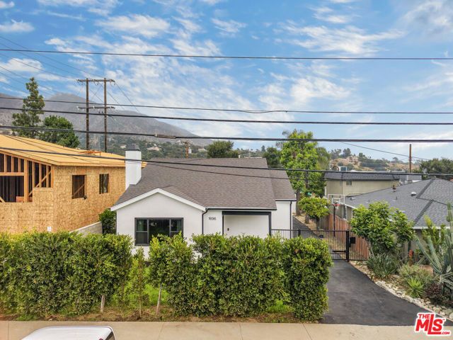 1696 N Altadena Drive, Altadena, CA 91001