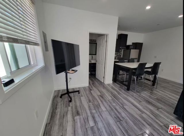 1696 N Altadena Drive, Altadena, CA 91001