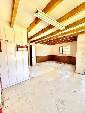 8594 Oakland Road 14, Oakland, AR 72661