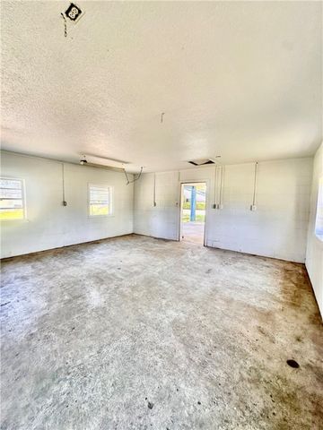 8594 Oakland Road 14, Oakland, AR 72661