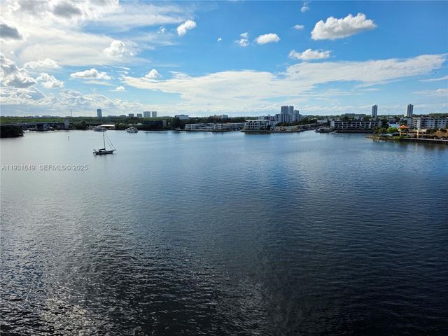 17150 N Bay Rd 2806, Sunny Isles Beach, FL 33160