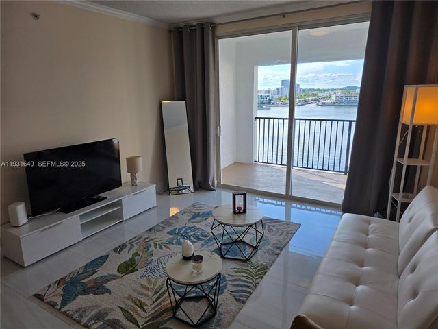 17150 N Bay Rd 2806, Sunny Isles Beach, FL 33160