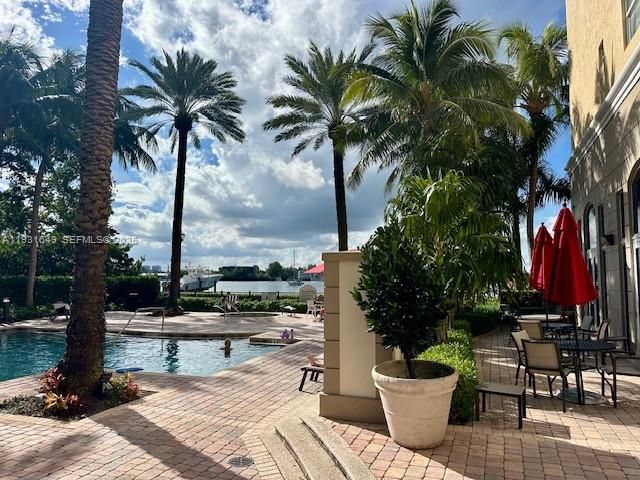 17150 N Bay Rd 2806, Sunny Isles Beach, FL 33160