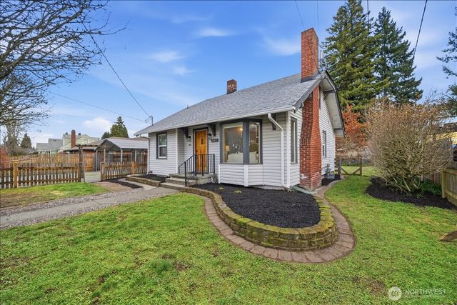 203 17th Street NW, Puyallup, WA 98371