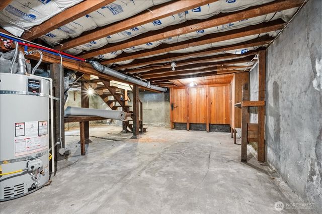 203 17th Street NW, Puyallup, WA 98371