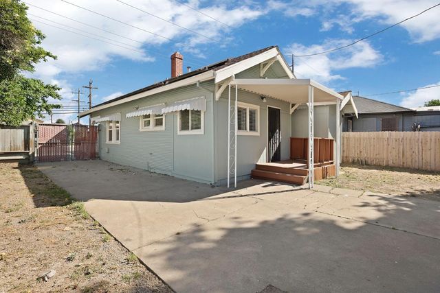 2126 E Fremont St, Stockton, CA 95205