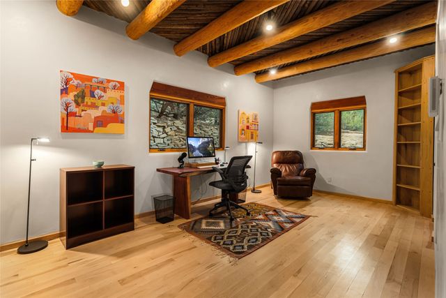 869 Paseo Del Sur, Santa Fe, NM 87501
