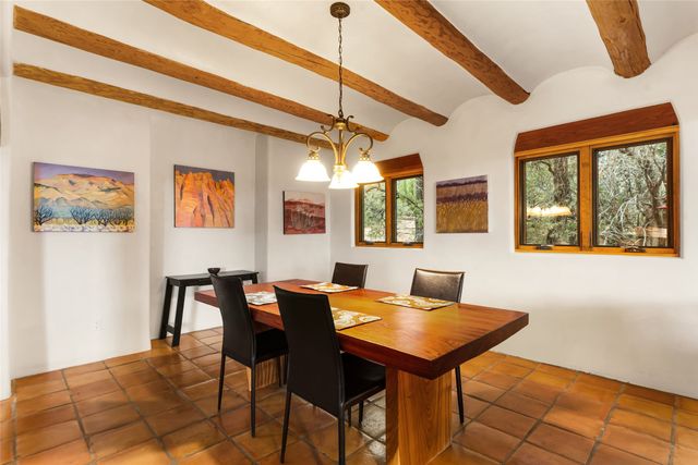 869 Paseo Del Sur, Santa Fe, NM 87501