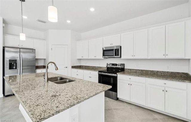 15059 Palamos CIR, Fort Myers, FL 33905