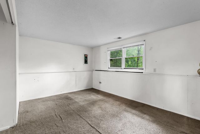 4209 81st Avenue N, Brooklyn Park, MN 55443