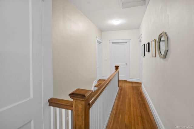 39 Bayley Avenue, Yonkers, NY 10705