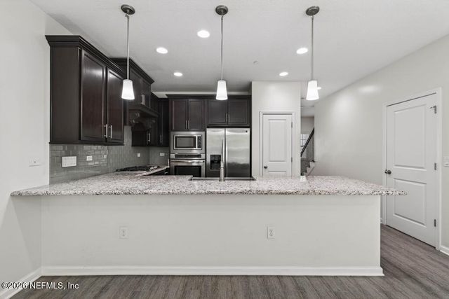 15 CANARY PALM Court, Ponte Vedra, FL 32081