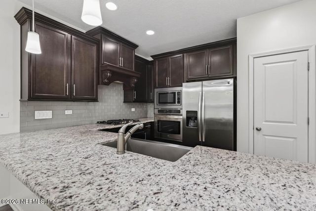 15 CANARY PALM Court, Ponte Vedra, FL 32081