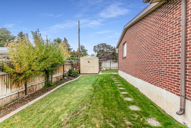 3221 E MILLCREEK CANYON RD, Millcreek, UT 84109