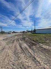 103 Western Ave, Robstown, TX 78380
