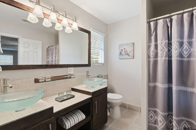 152 NE County Road 2040, Mt Vernon, TX 75457