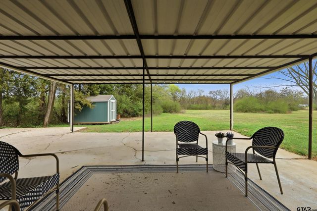 152 NE County Road 2040, Mt Vernon, TX 75457