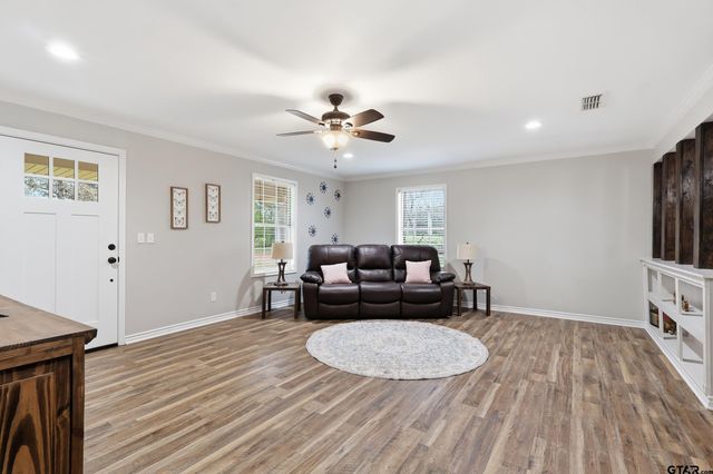 152 NE County Road 2040, Mt Vernon, TX 75457