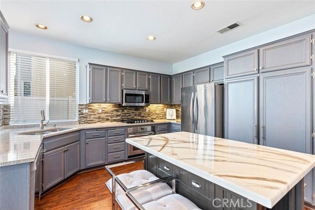 8738 Gracilior, Escondido, CA 92026