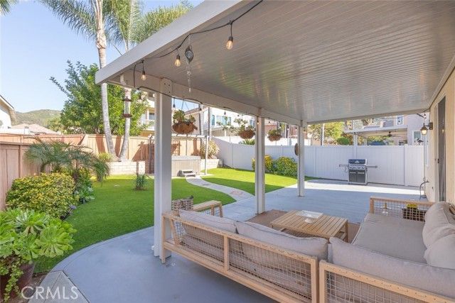 8738 Gracilior, Escondido, CA 92026