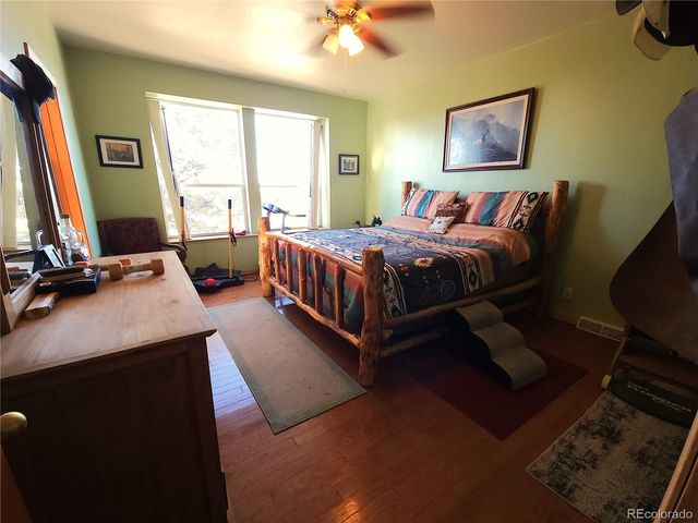 323 Holiday Overlook Circle, Crestone, CO 81131