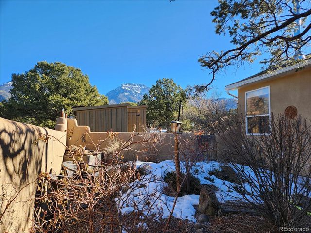 323 Holiday Overlook Circle, Crestone, CO 81131