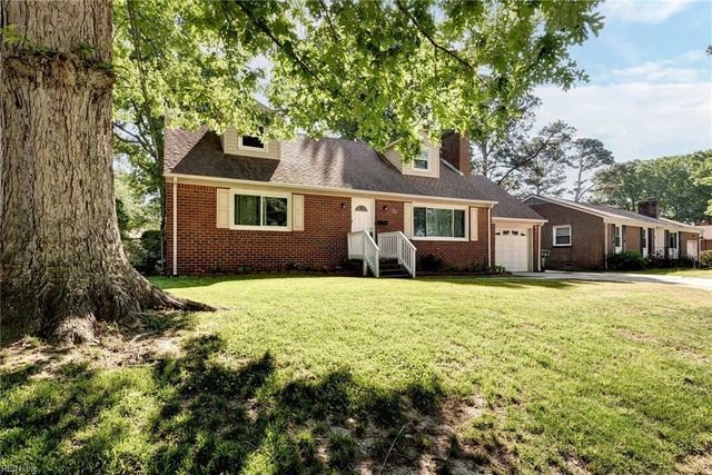 95 Gum Grove DR, Newport News, VA 23601