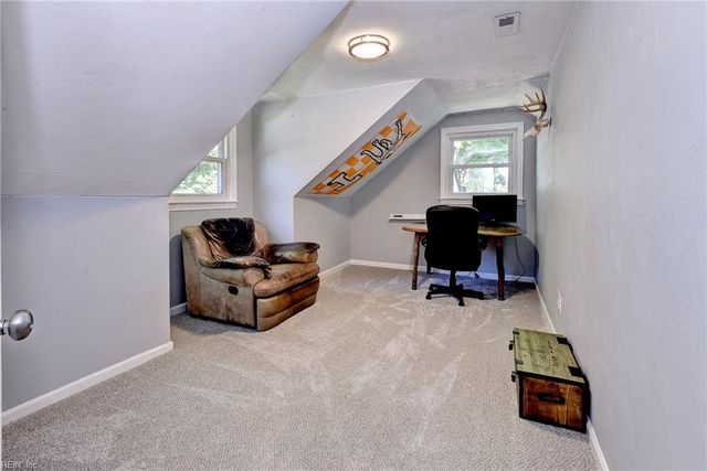 95 Gum Grove DR, Newport News, VA 23601